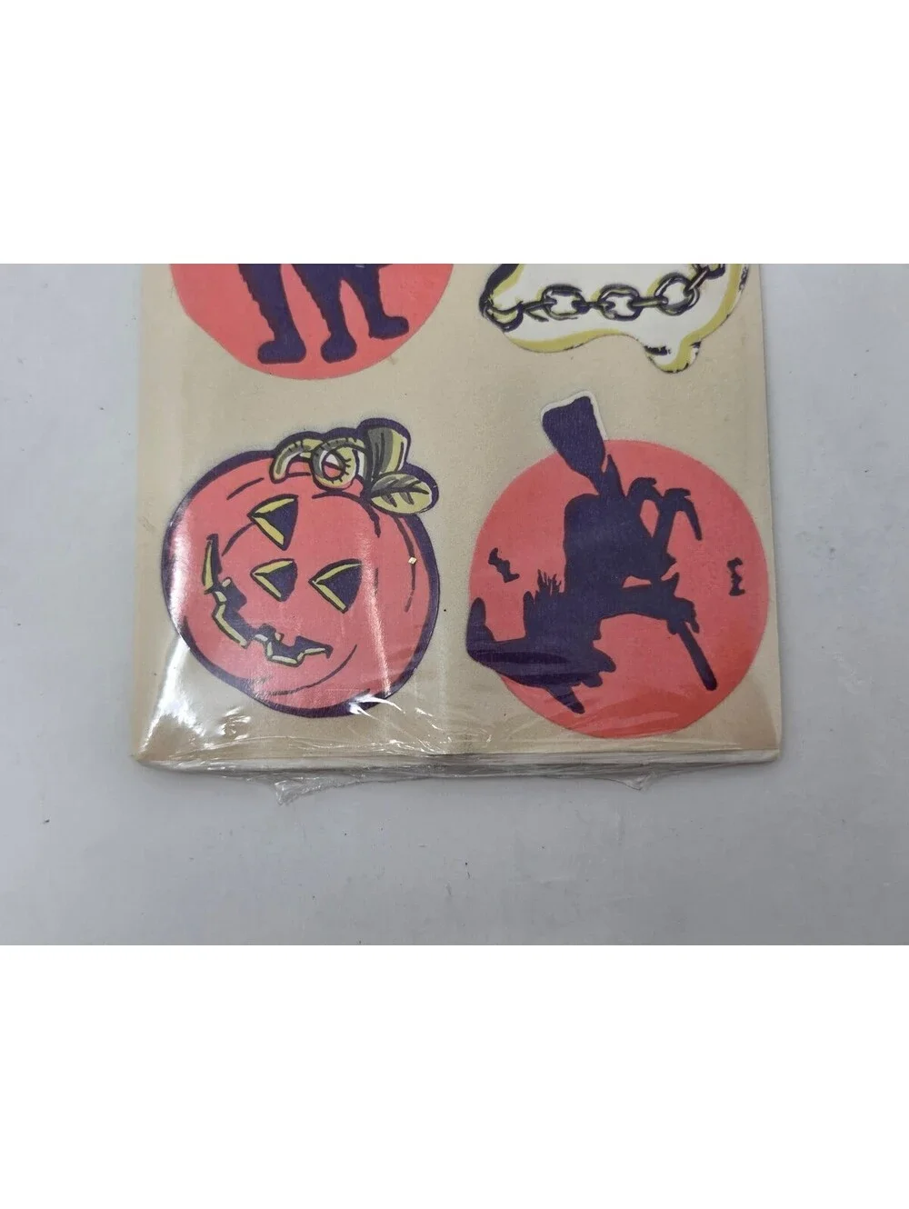 Vintage Hallmark Halloween Peel 'N Stick Seals Stickers 6 Designs 30 Pieces New